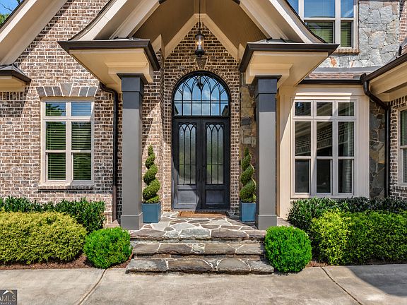 2nd image of 4621 Quail Ct