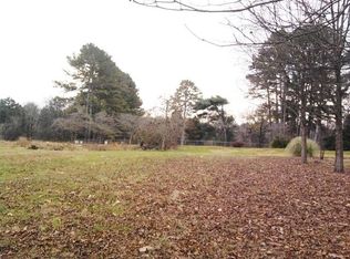 Dawson St, Vonore, TN 37885