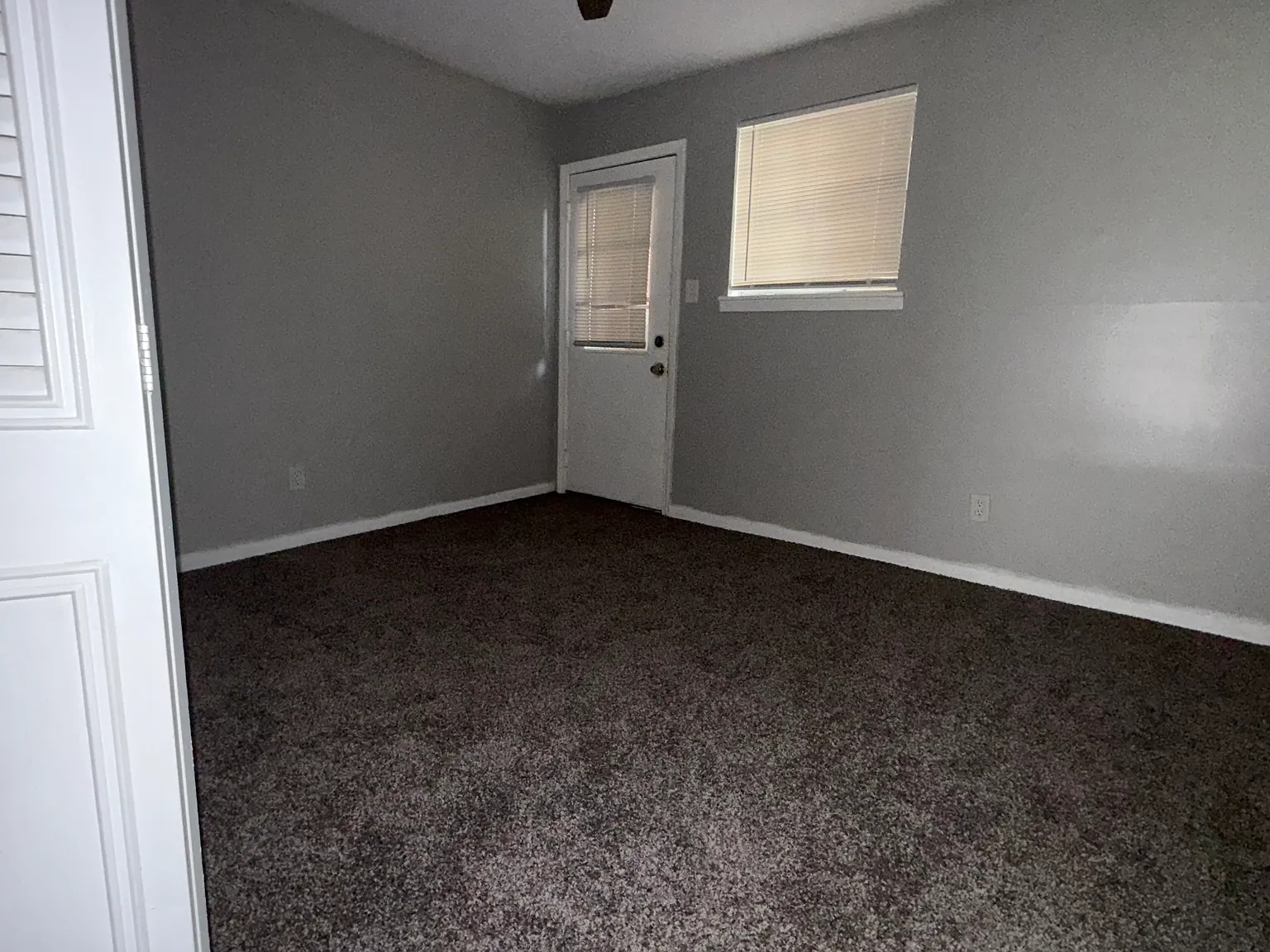 2 bed, 900 sqft, $925 — Photo 3