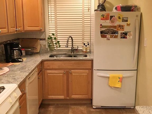 3rd image of 6127 224th St