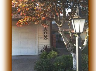 10320 SW Greenleaf Ter, Tigard, OR 97224