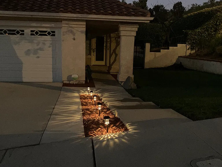 693 Kickapoo Dr — Photo 3