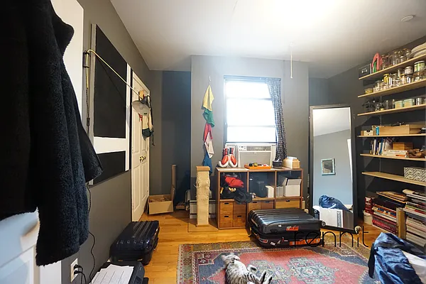 Rented by Rennit Inc. | media 48