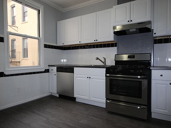 2nd image of 211 St Nicholas Ave APT 2R