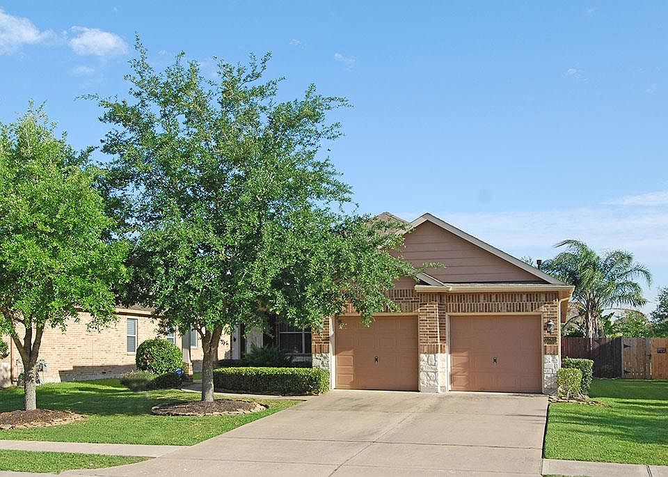 1st image of 12905 Southern Valley Dr