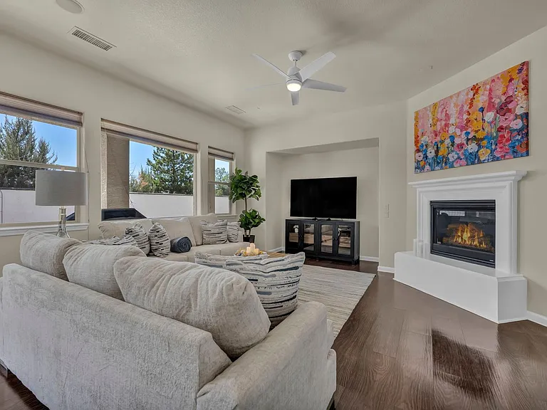 6328 Windy Meadow Dr — Photo 15