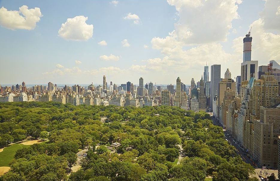 1st image of 1 Central Park N #39D