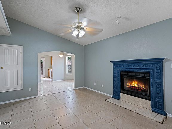 3rd image of 688 Pete Payan Dr