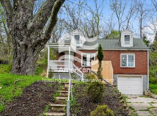 947 Universal Rd, Pittsburgh, PA 15235