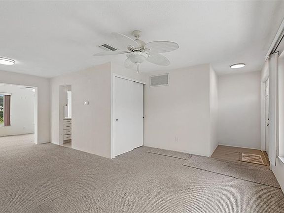 5th image of 14142 90th Ave