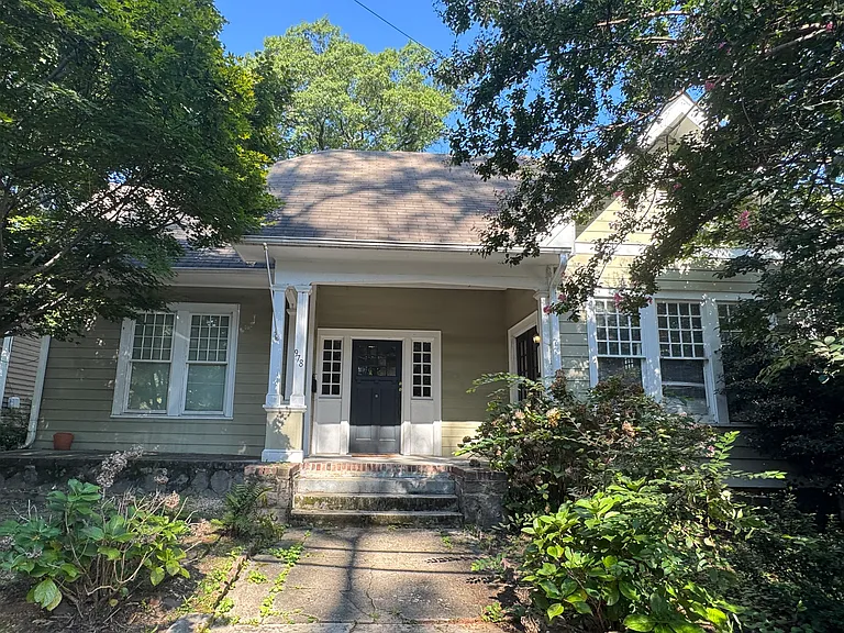 978 Myrtle St NE #C — Photo 1