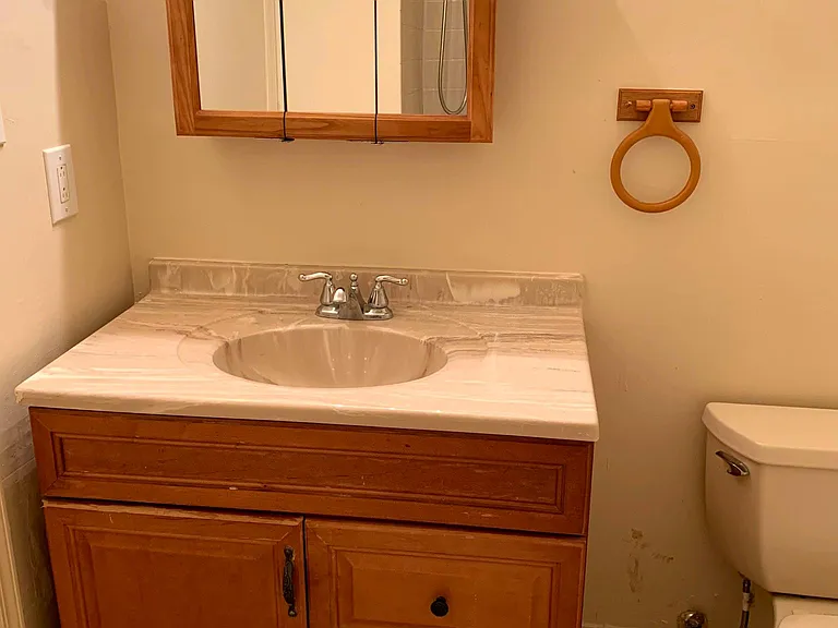1801 Green Hollow Dr — Photo 15