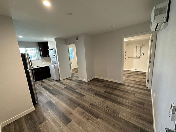 2nd image of 3843 National Ave APT 2