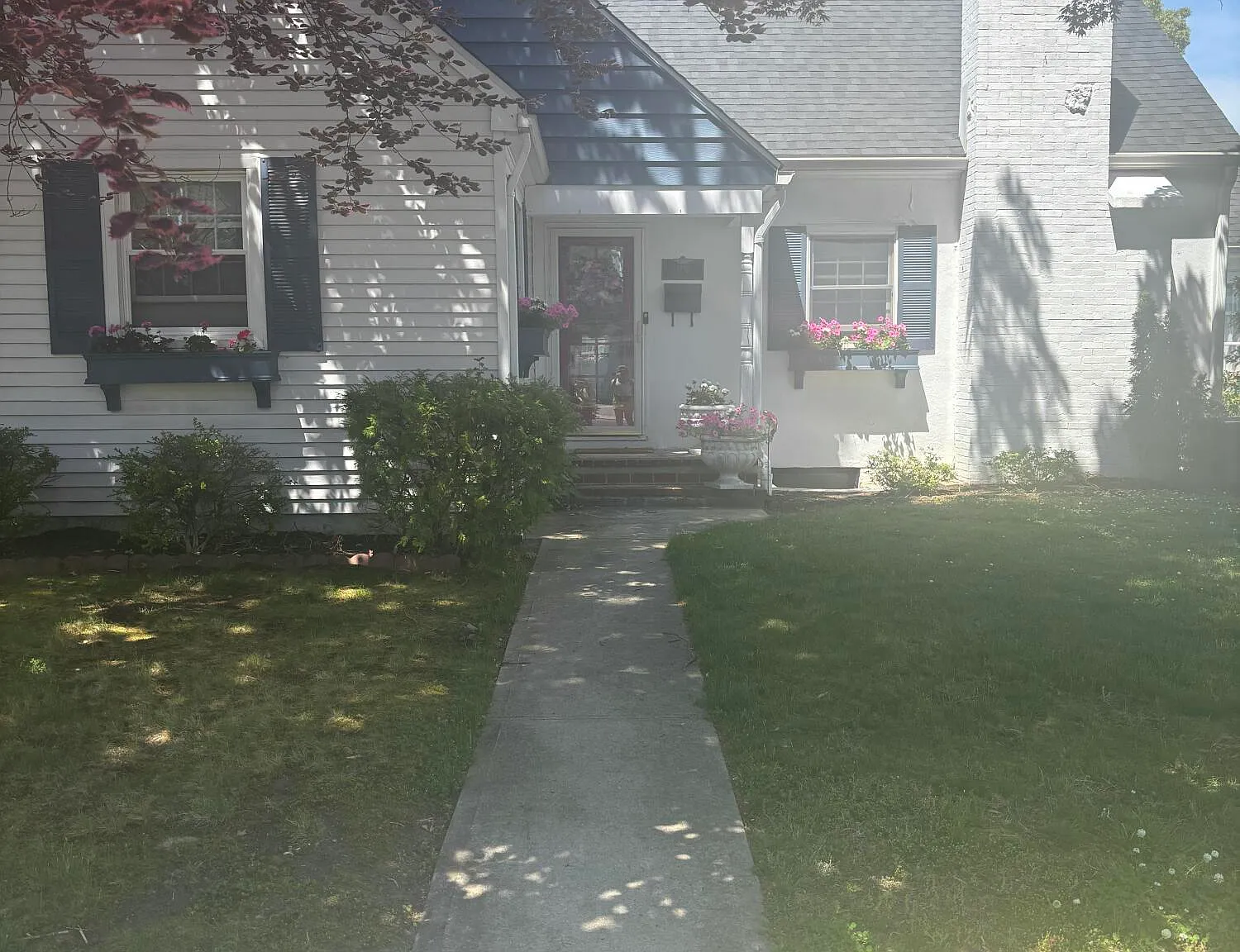 3 bed, 1694 sqft, $3,500 — Photo 2