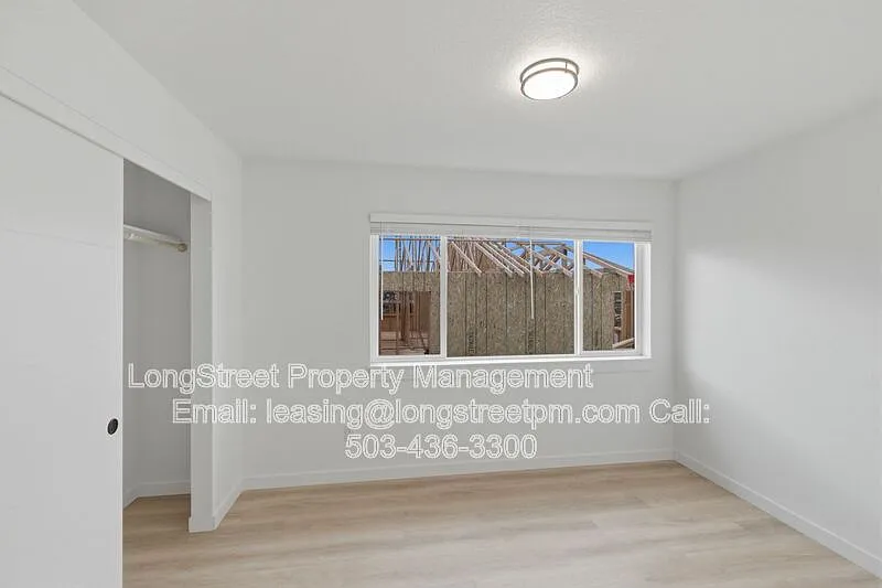 Building Photo - 814 S 19th St
