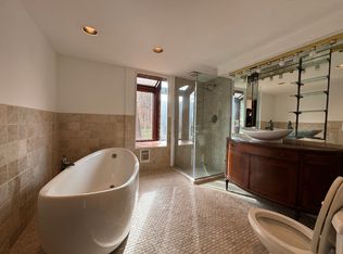 309 Salem Rd, Pound Ridge, NY 10576