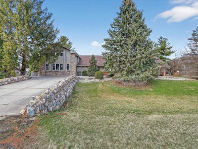 5992 Palisades Pkwy, Rockford, IL, 61109