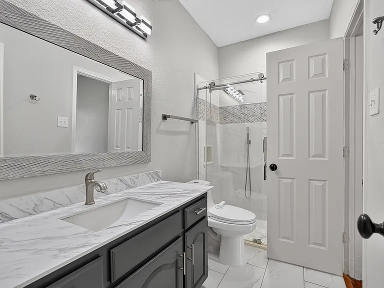 3113 Lochaven Dr — Photo 18
