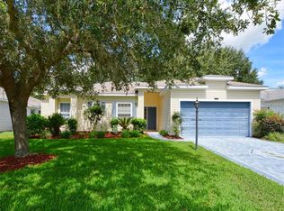 25815 Whisper Oaks Rd, Leesburg, FL 34748