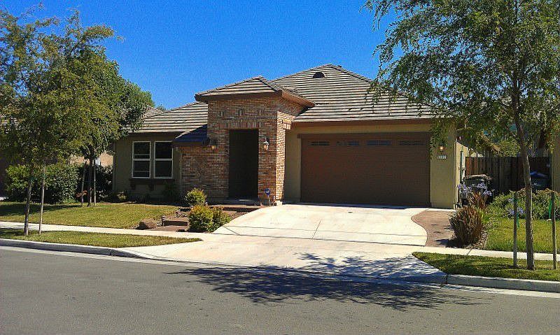 1st image of 2362 Ortiz Ave