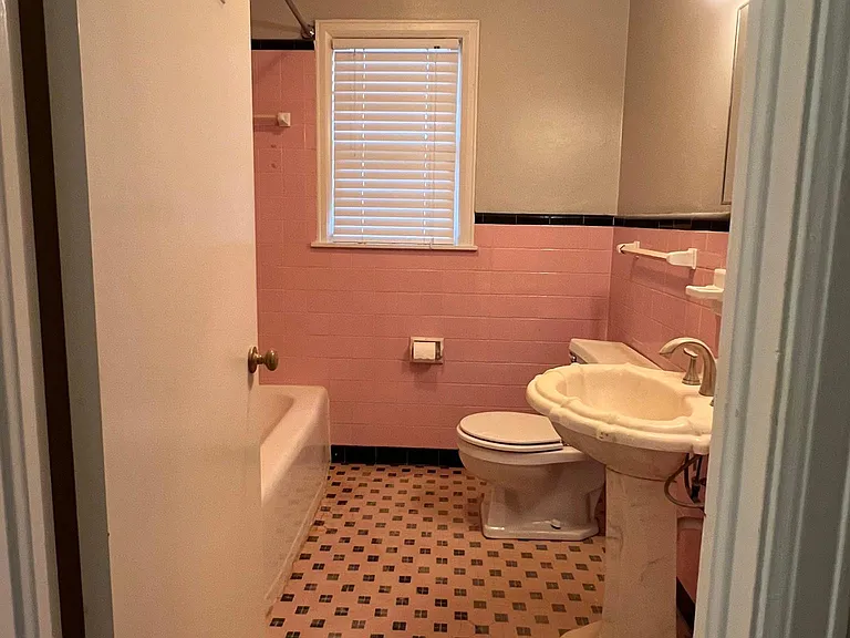 2507 Andrew Jackson Way NE — Photo 4