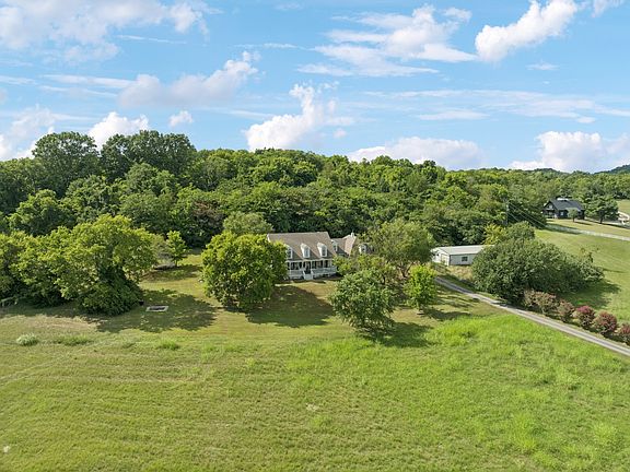 2nd image of 4235 Little Pond Ln