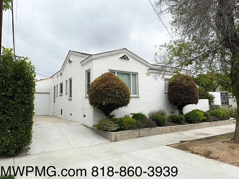 5907 Pickford St — Photo 9