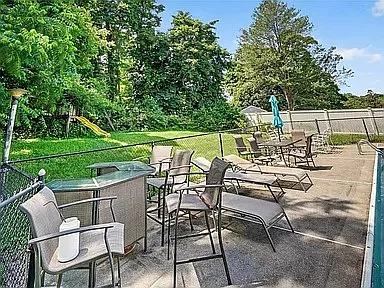 229 Orchard Dr — Photo 30