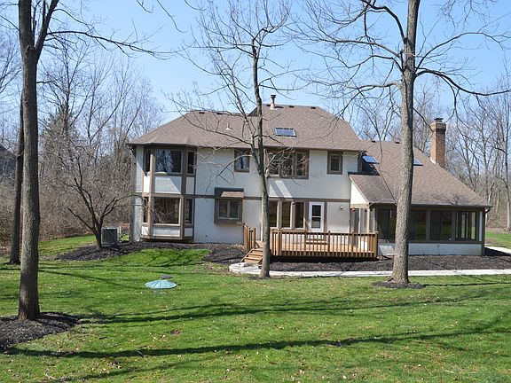 4th image of 7628 Tonti Dr N