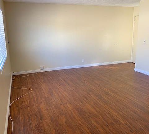 3rd image of 120 W Live Oak St APT 12