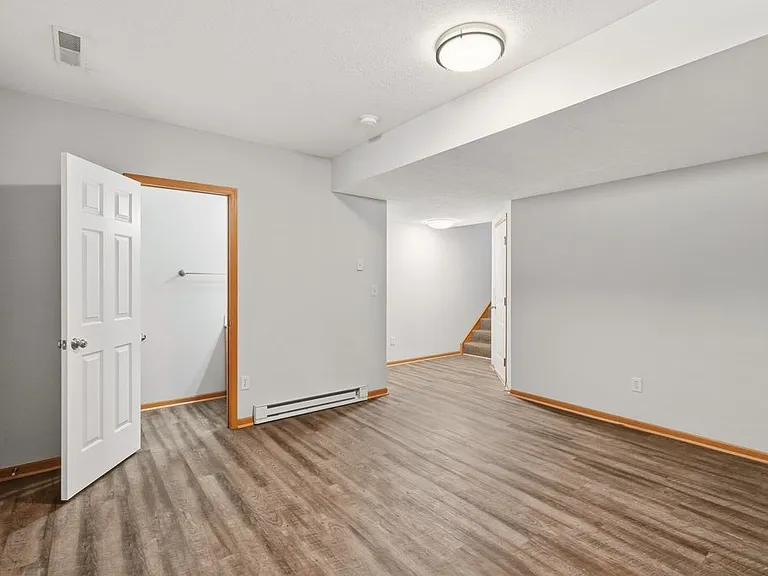 547 Moore Rd #5 — Photo 14