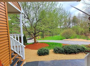 66 Alexander Rd, Londonderry, NH 03053