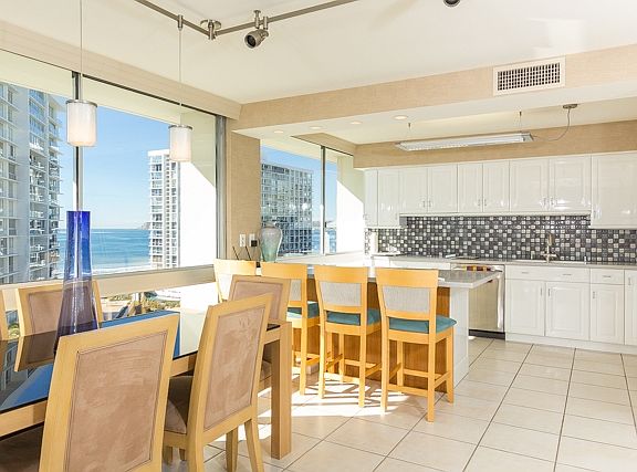 4th image of 1770 Avenida Del Mundo Unit 703