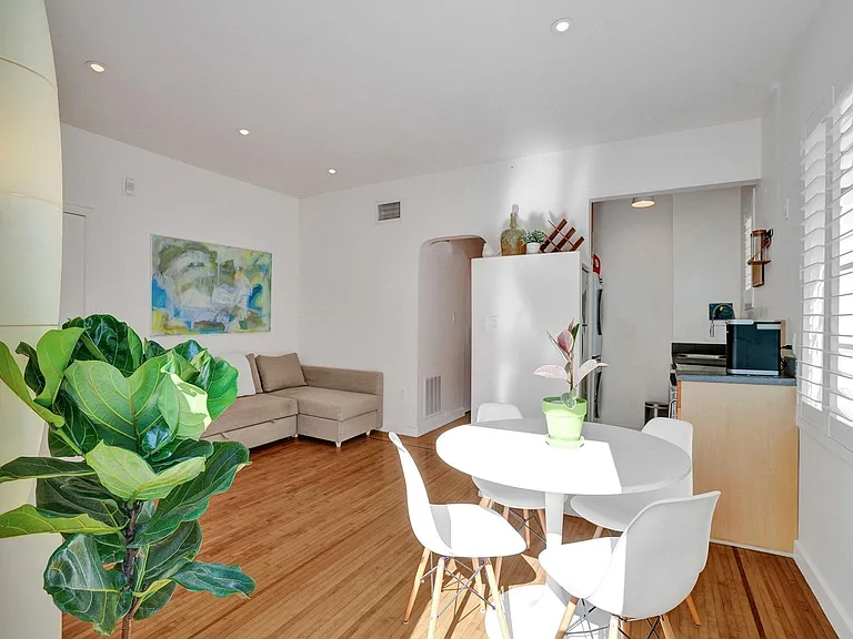 815 Euclid Ave #10 — Photo 19