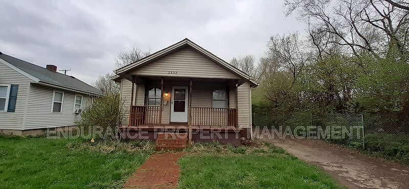 1st image of 2338 Ontario Ave