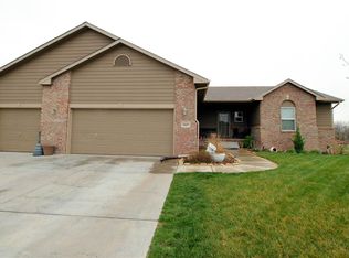 1807 E Highridge Ct, Wichita, KS 67219