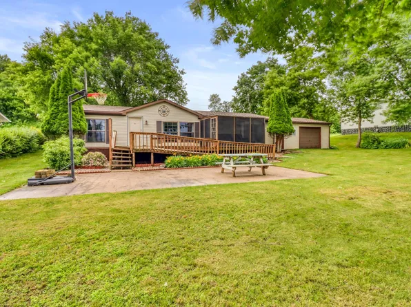 12651 Dorff Beach Rd, Audubon, MN 56511