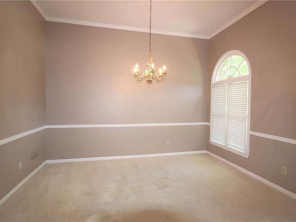 2nd image of 5195 Courton St
