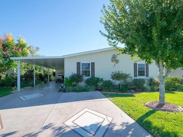 37536 Neukom Ave, Zephyrhills, FL 33541