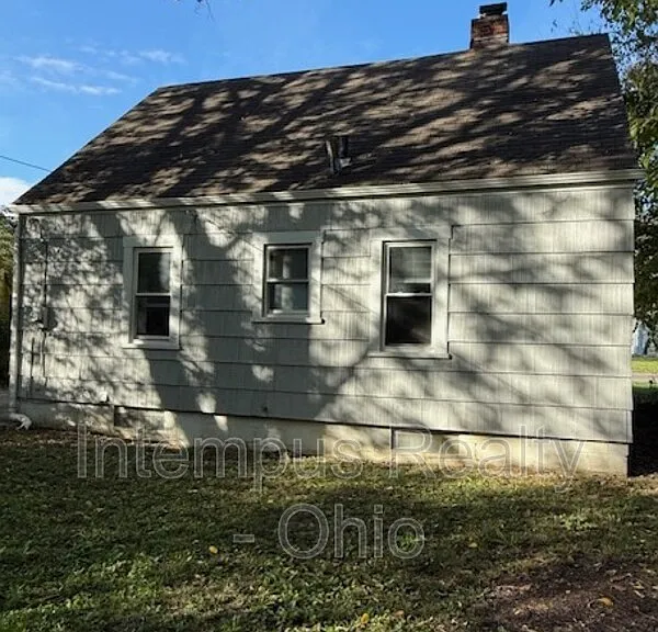 692 S Wheatland Ave — Photo 9