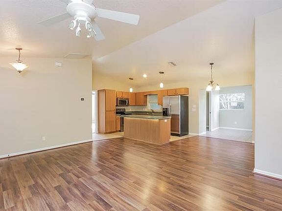 3rd image of 6225 Bodmin Ln