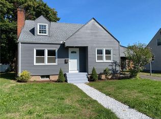 31 Edison Rd, Manchester, CT 06040