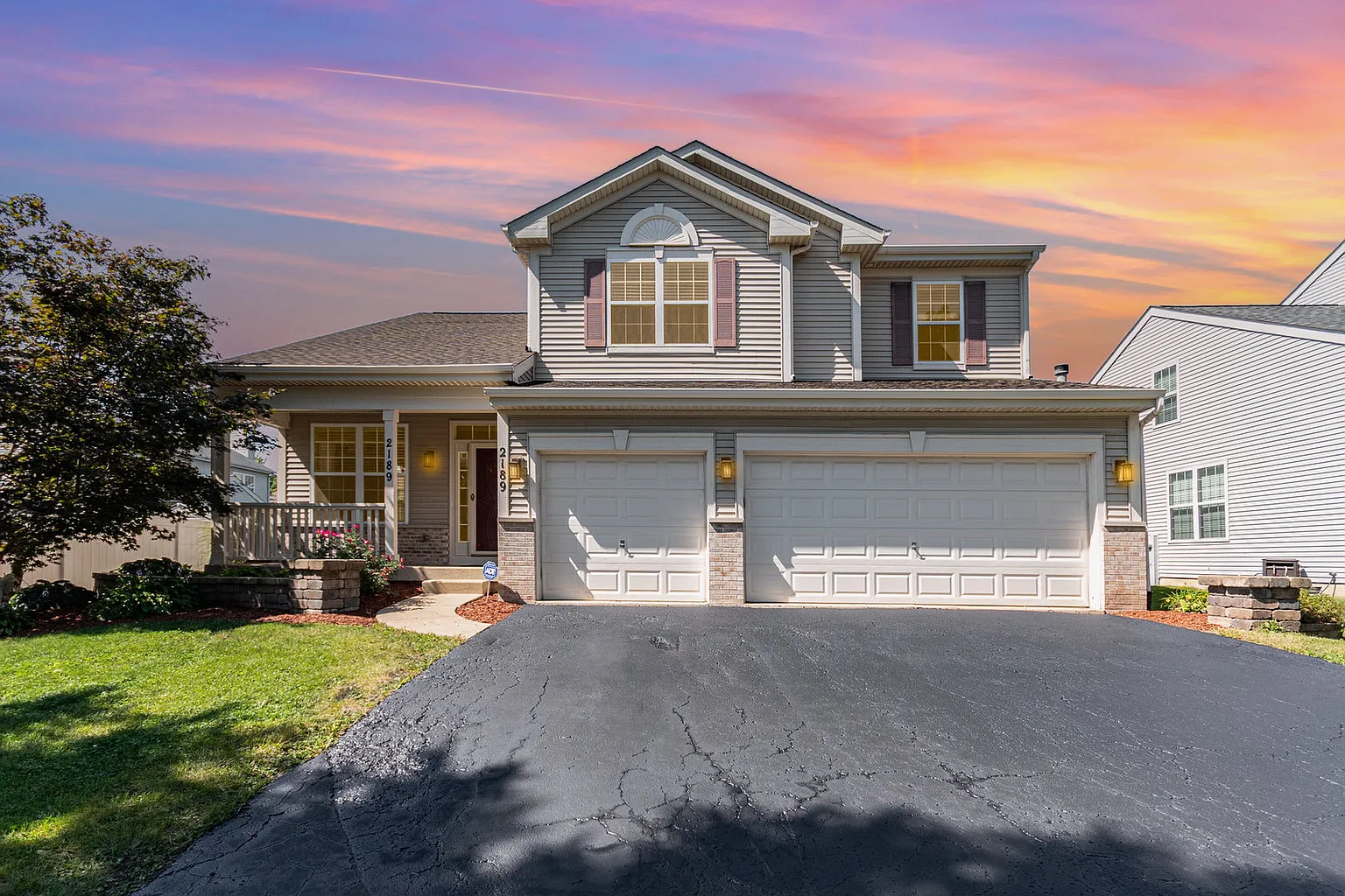 2189 Fescue Dr photo 1