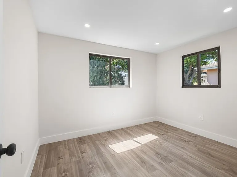 1522 NW 41st St — Photo 17