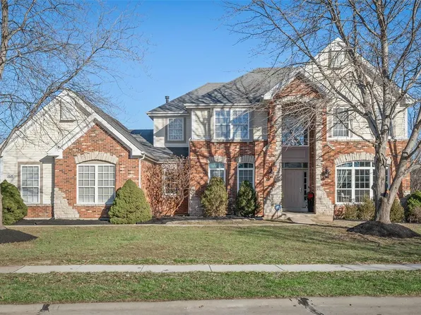 2626 Braemar Parkway Lake, Lake Saint Louis, MO 63367