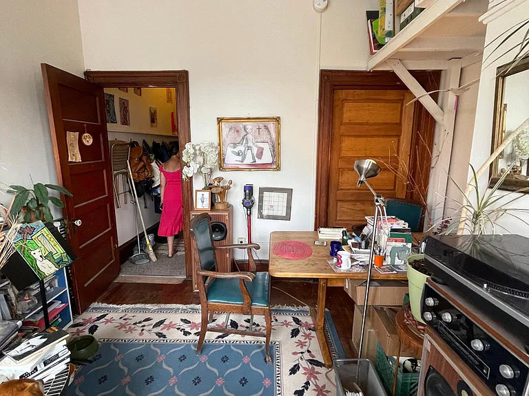 182 Pearl St #1 — Photo 4