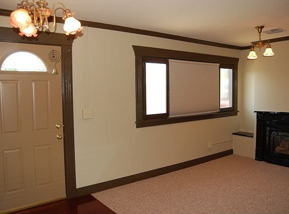 3rd image of 9015 E Euclid Ave
