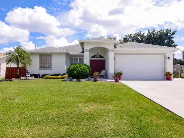 1907 SW Sunglow St, Port Saint Lucie, FL 34953