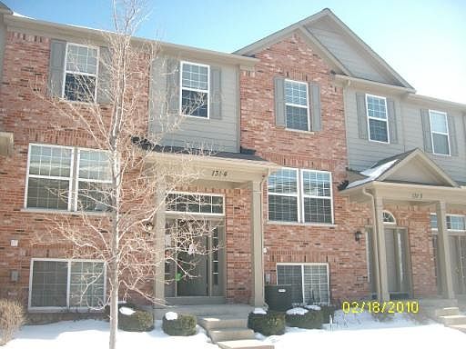 1st image of 131 W Bristol Ln #4