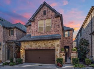 8649 Ballifeary Pl, Dallas, TX 75238